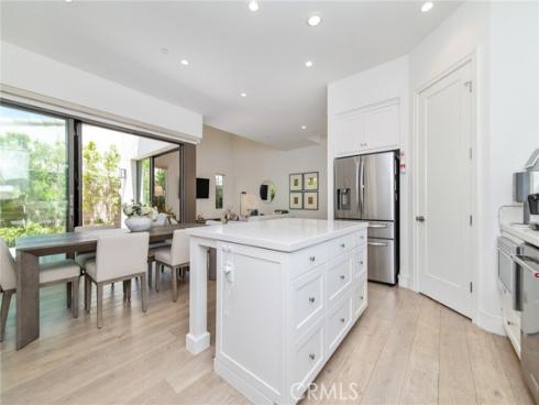 154 Winnett , Irvine, CA