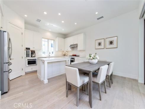 154 Winnett , Irvine, CA