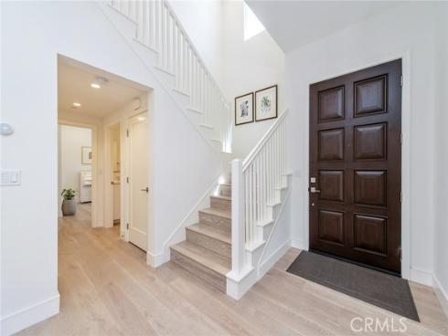 154 Winnett , Irvine, CA
