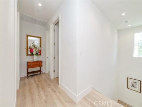 154 Winnett , Irvine, CA