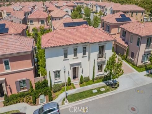 154 Winnett , Irvine, CA