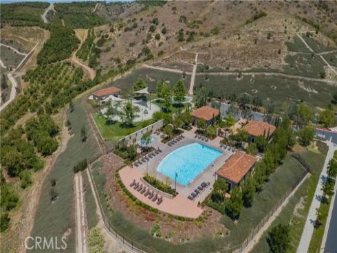 154 Winnett , Irvine, CA