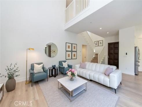 154 Winnett , Irvine, CA