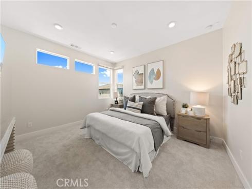 411 Chorus , Irvine, CA