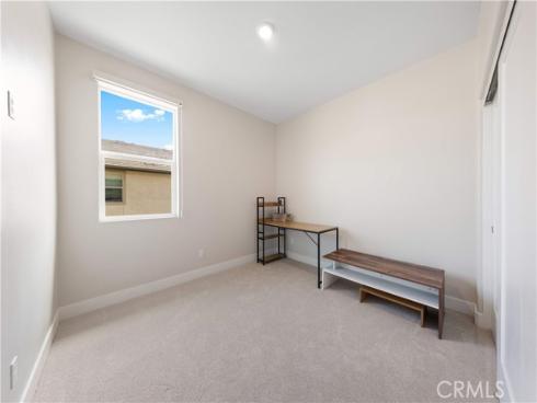 411 Chorus , Irvine, CA