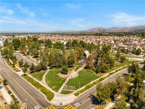 411  Chorus  , Irvine, CA