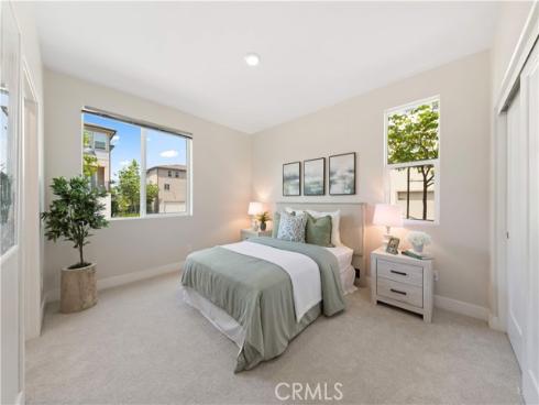 411 Chorus , Irvine, CA