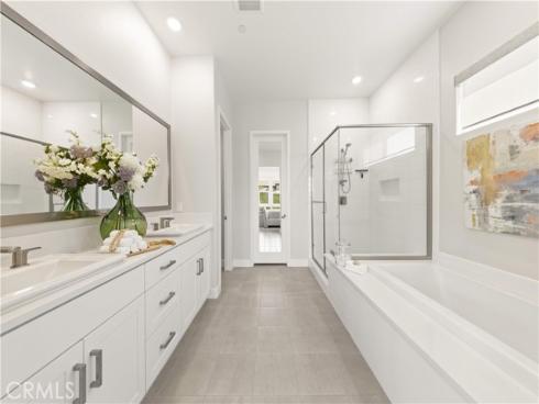 228 Merit , Irvine, CA