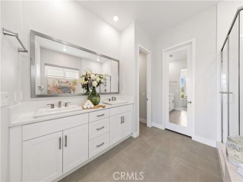 228 Merit , Irvine, CA