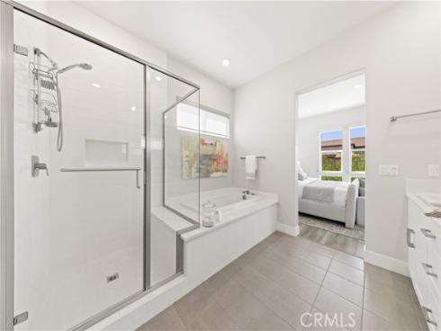 228 Merit , Irvine, CA