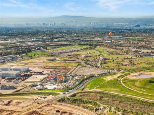 228 Merit , Irvine, CA