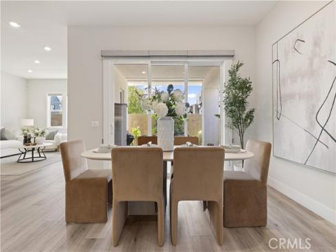 228 Merit , Irvine, CA