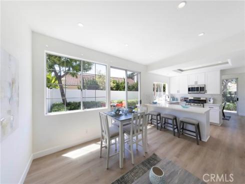5 Laconia , Irvine, CA