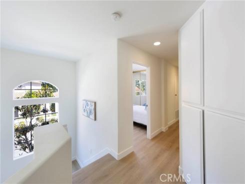 5 Laconia , Irvine, CA
