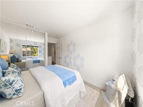 2 Tradition Pl , Irvine, CA