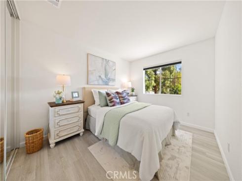 2 Tradition Pl , Irvine, CA