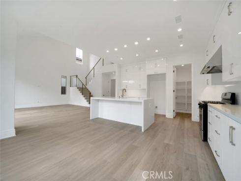 234  Coal Mine  , Irvine, CA