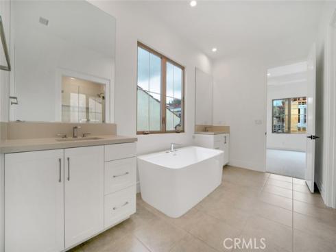 234  Coal Mine  , Irvine, CA