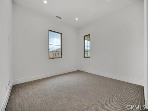 234  Coal Mine  , Irvine, CA