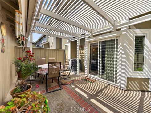 198 Monroe , Irvine, CA