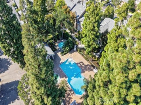 198 Monroe , Irvine, CA