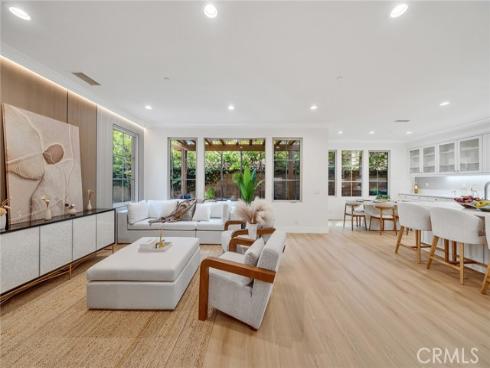 45 Brindisi , Irvine, CA