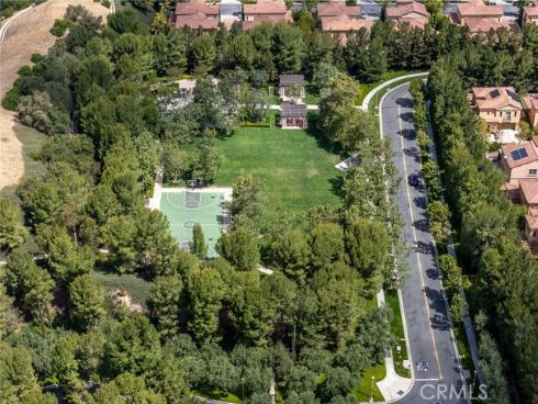 45 Brindisi , Irvine, CA