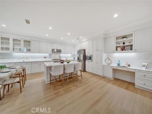 45 Brindisi , Irvine, CA