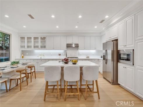 45 Brindisi , Irvine, CA