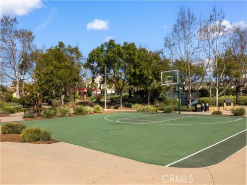 173 Cloudbreak , Irvine, CA