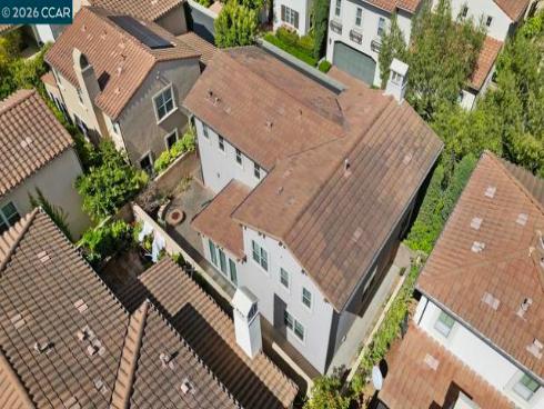 217  Mantle  , Irvine, CA