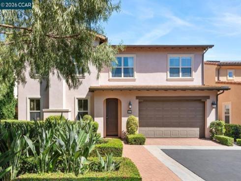217  Mantle  , Irvine, CA