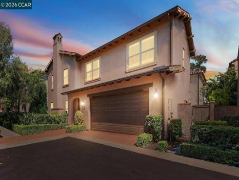 217  Mantle  , Irvine, CA