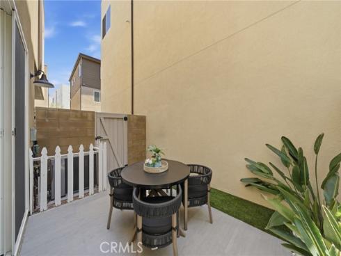 560 Cultivate , Irvine, CA
