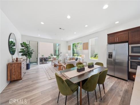560 Cultivate , Irvine, CA