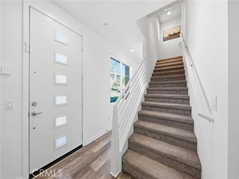 560 Cultivate , Irvine, CA