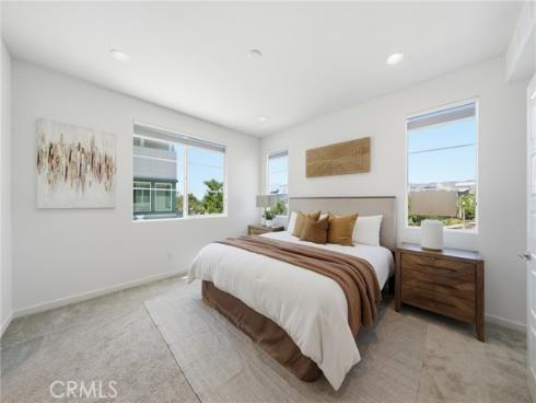 560 Cultivate , Irvine, CA