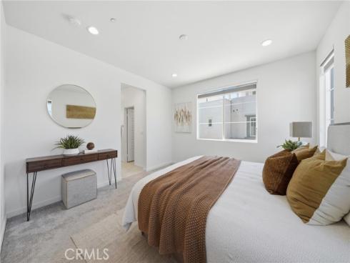 560 Cultivate , Irvine, CA