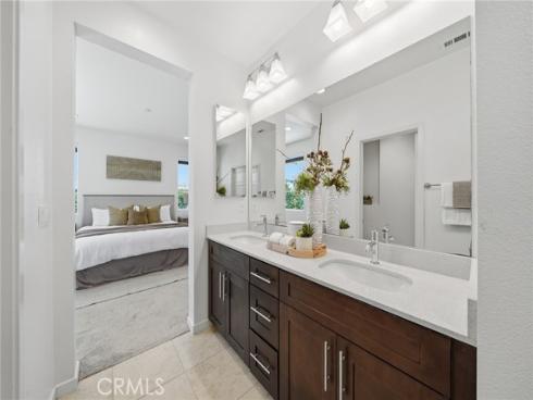 560 Cultivate , Irvine, CA