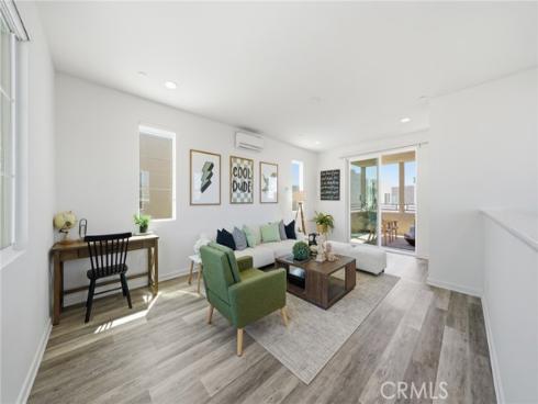 560 Cultivate , Irvine, CA