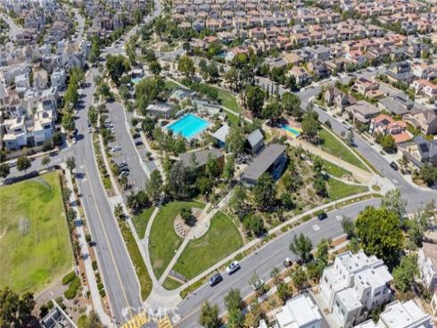 560 Cultivate , Irvine, CA
