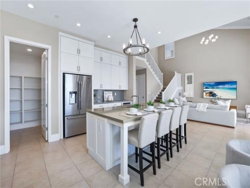 154 Roscomare , Irvine, CA