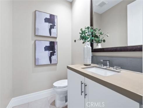 154 Roscomare , Irvine, CA