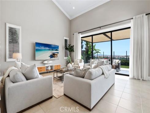 154 Roscomare , Irvine, CA