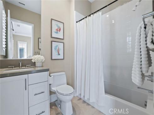 154 Roscomare , Irvine, CA