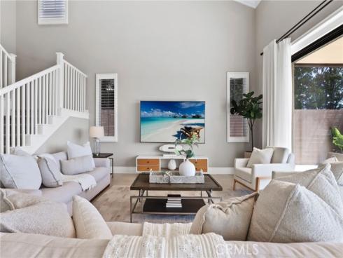 154 Roscomare , Irvine, CA