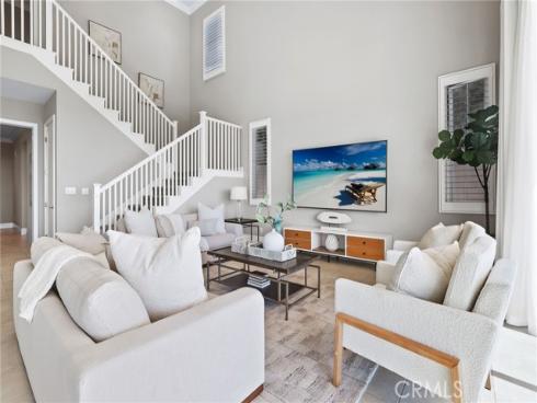 154 Roscomare , Irvine, CA