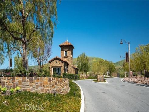 154 Roscomare , Irvine, CA
