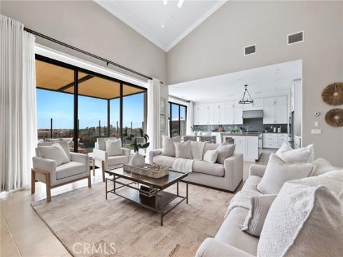 154 Roscomare , Irvine, CA