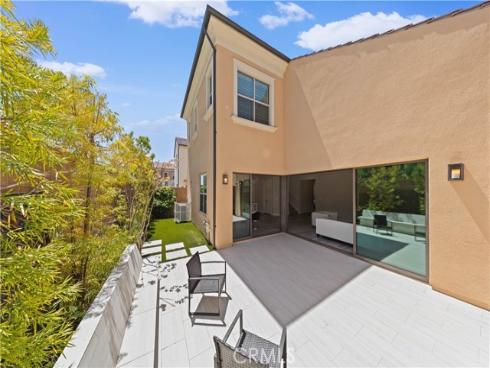 108 Trumpet Flower , Irvine, CA